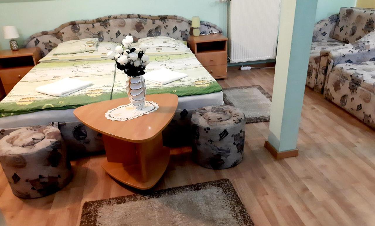 Panoráma Szállás Miskolc Esterno foto