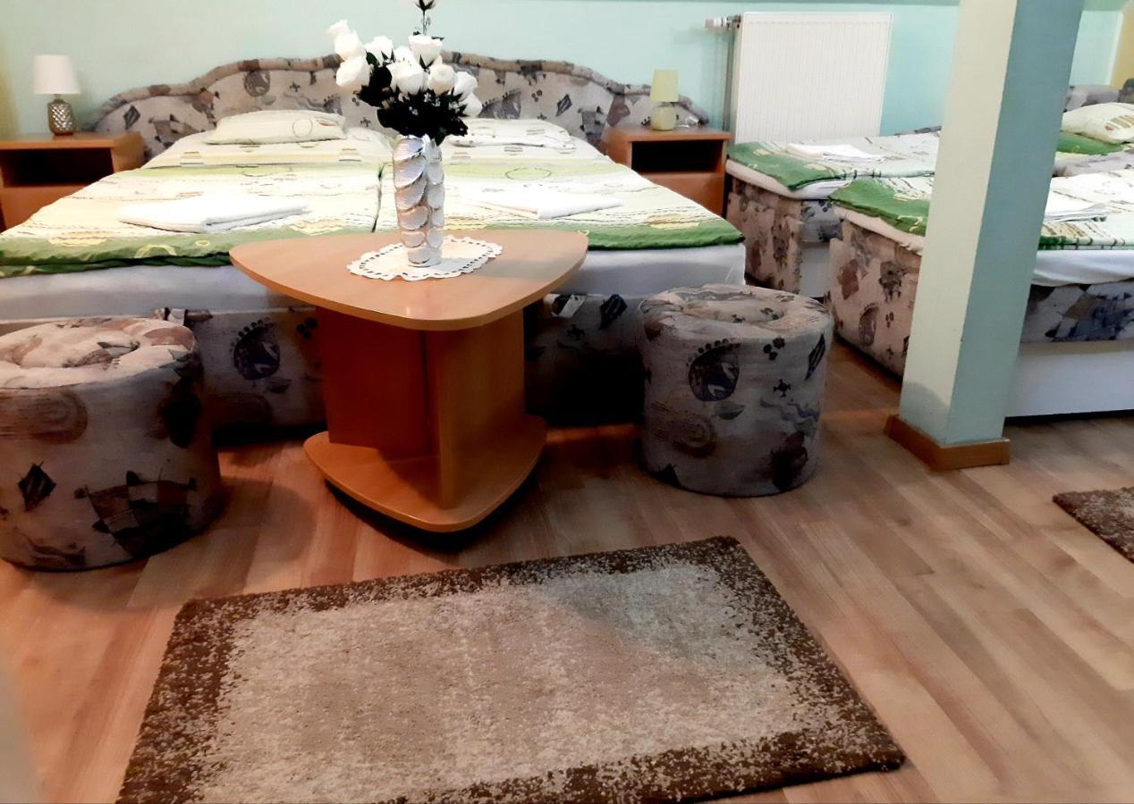 Panoráma Szállás Miskolc Esterno foto