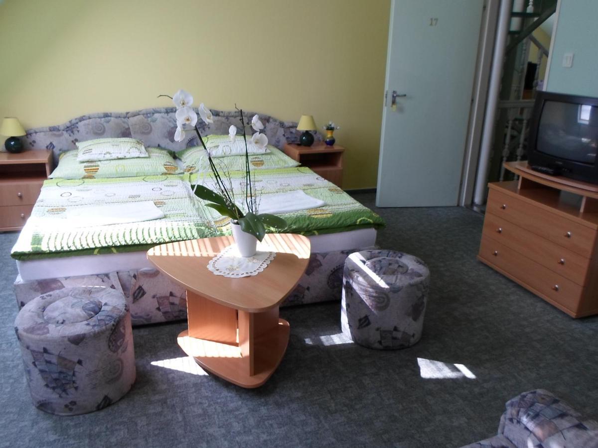 Panoráma Szállás Miskolc Esterno foto