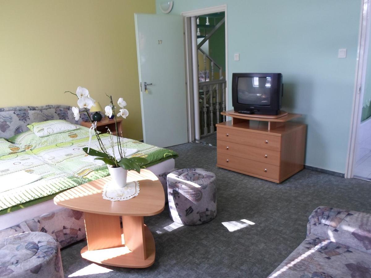 Panoráma Szállás Miskolc Esterno foto