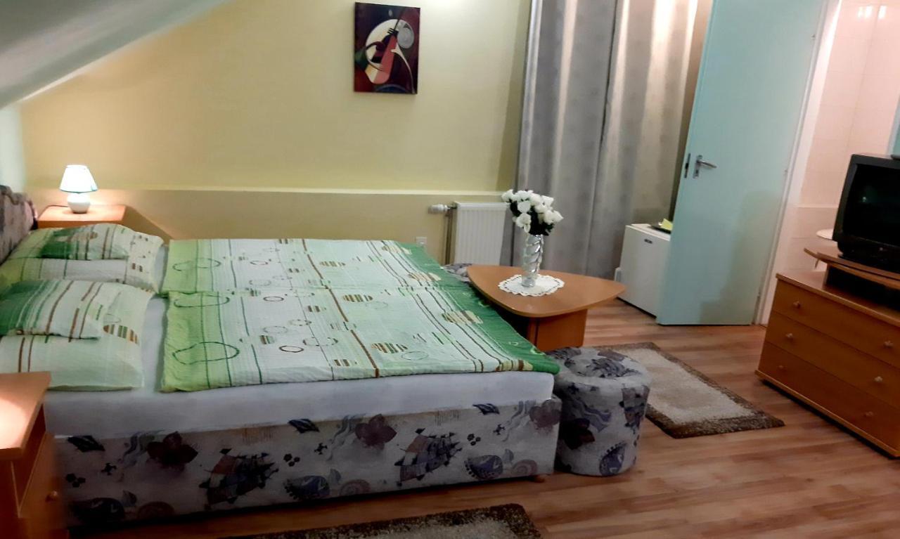 Panoráma Szállás Miskolc Esterno foto